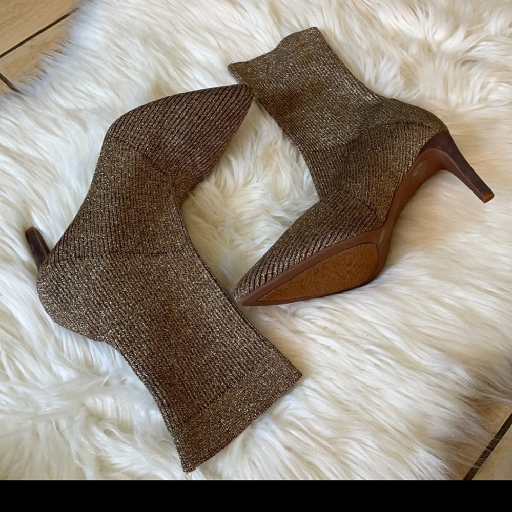 Vince Camuto Pull-on Sock Boots - Roreeta